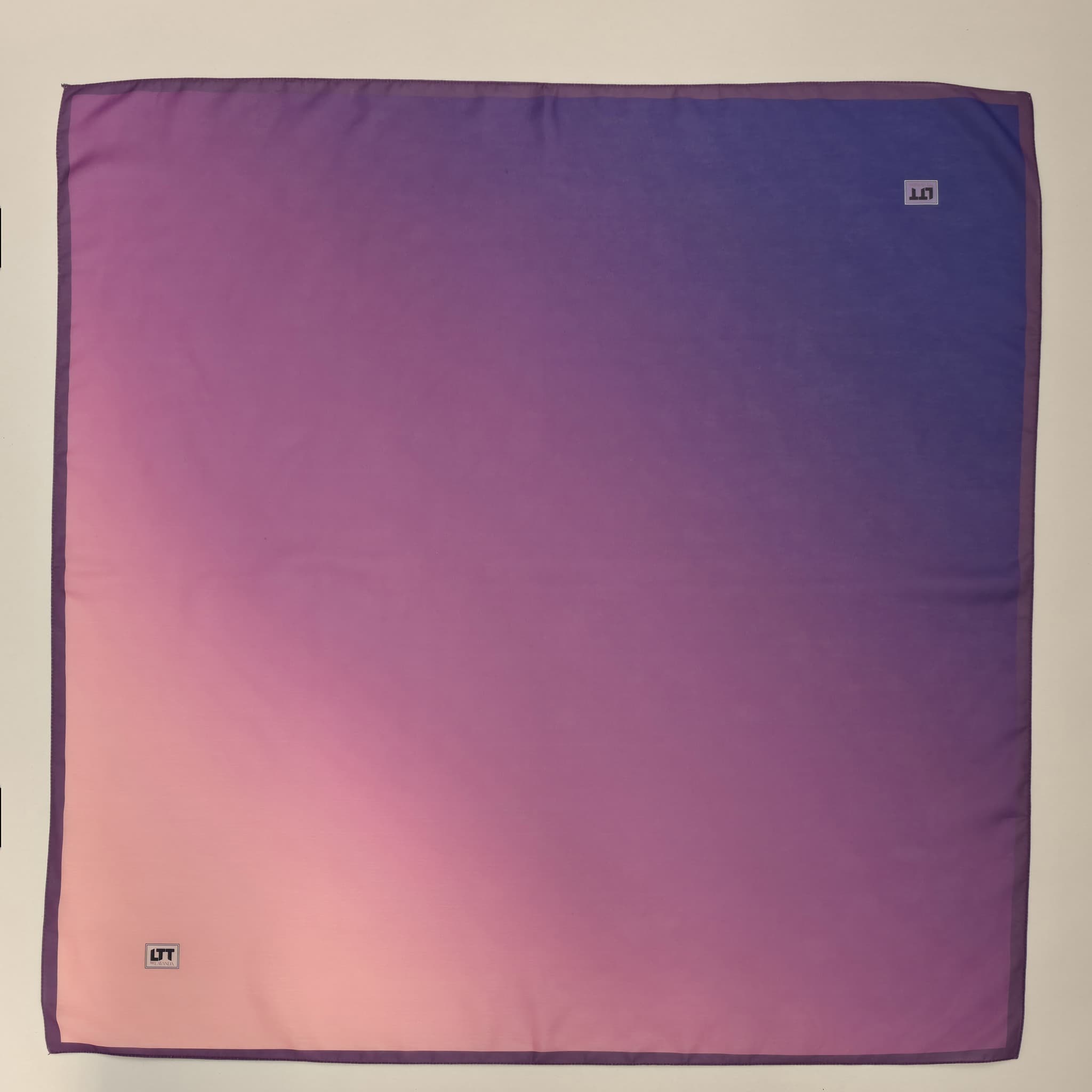 SOFT — flat-lay